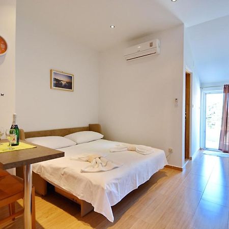Studio Apartment Martin Zadar Exteriör bild