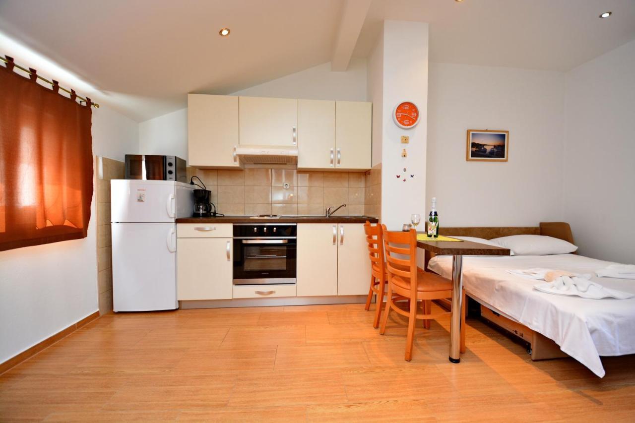 Studio Apartment Martin Zadar Exteriör bild