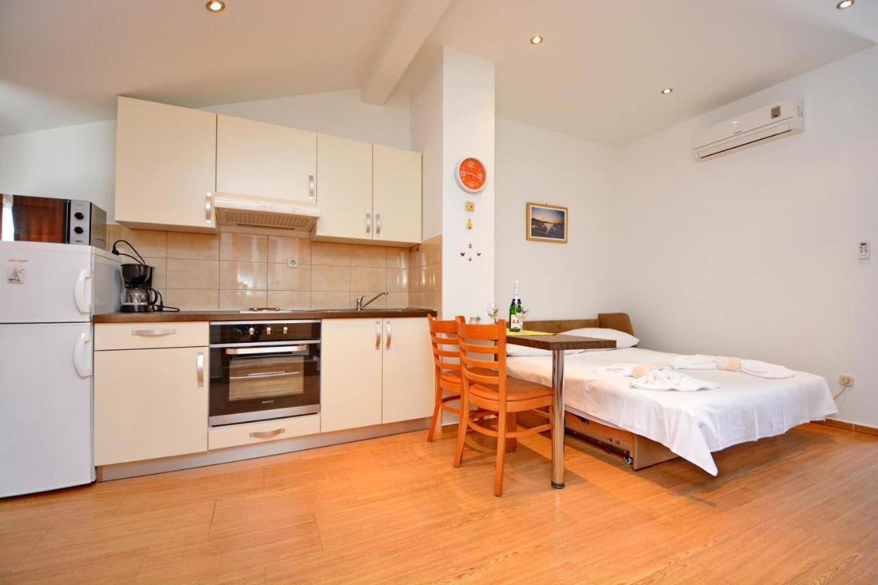 Studio Apartment Martin Zadar Exteriör bild