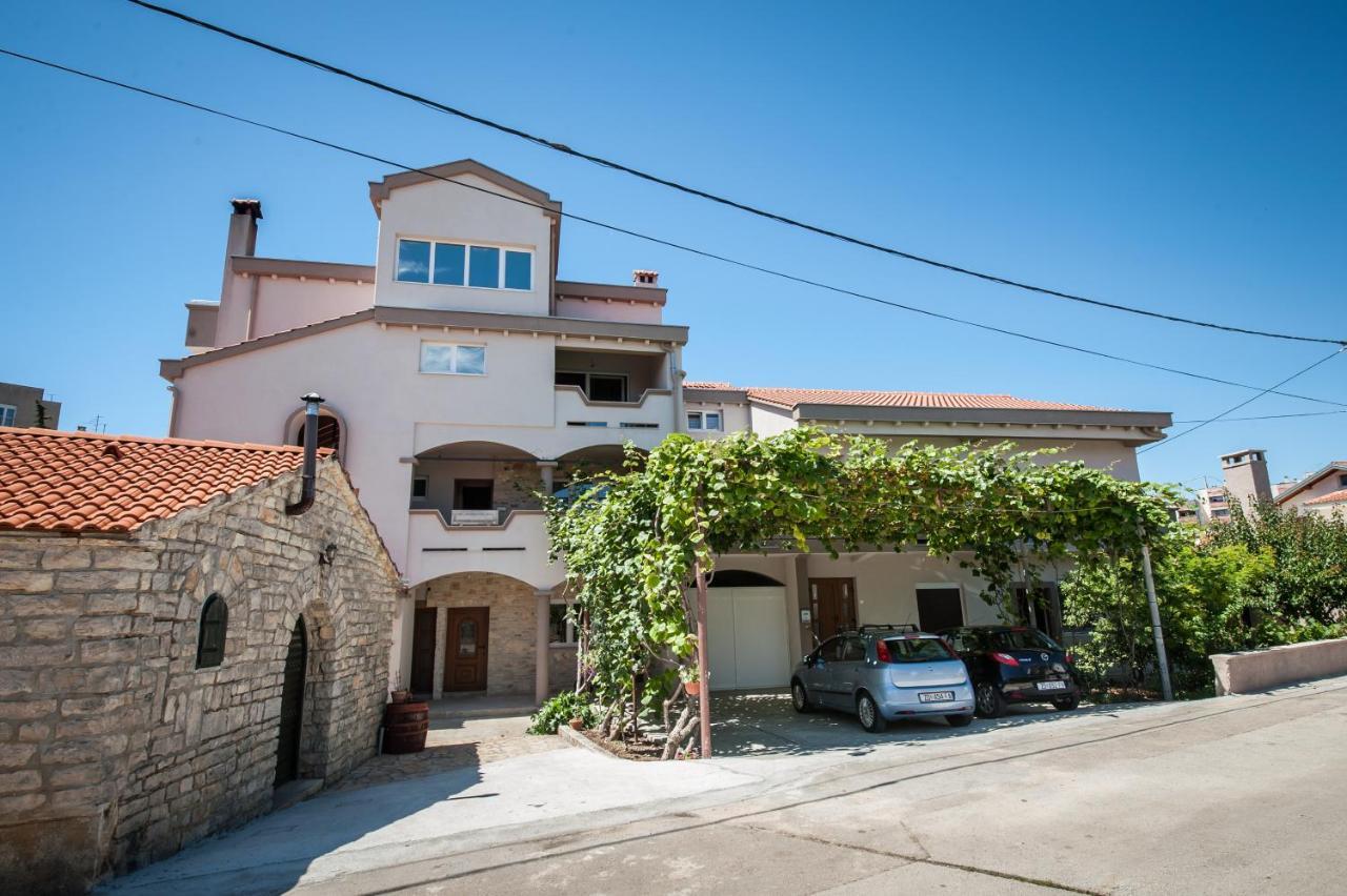Studio Apartment Martin Zadar Exteriör bild